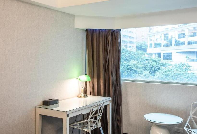 اتاق لوکس خانوادگی, 觀海樓海景大飯店 Hotel Cloud Riverside