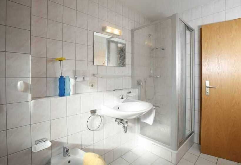 Апартаменты 1 Спальня Вид на Сад, Parkblick Aparthotel Und Ferienwohnungen