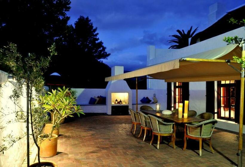 Suite with Terrace, Kronendal Heritage