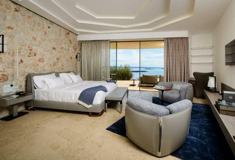 Номер Deluxe Вид на Море, Villa Nai 3.3
