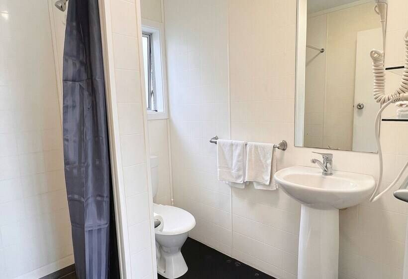 استودیو کامفورت, Morrinsville Motel