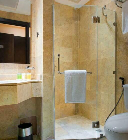 Номер Deluxe Кровать Кинг, Al Kiswah Towers