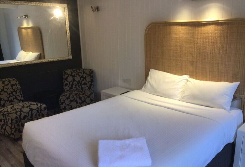 디럭스 스위트, Buderim Fiesta Motel
