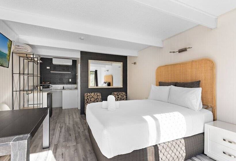 デラックススイート, Buderim Fiesta Motel