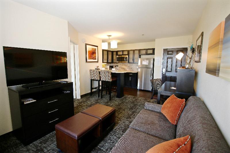 Номер Стандарт, Homewood Suites By Hilton Cathedral City Palm Springs