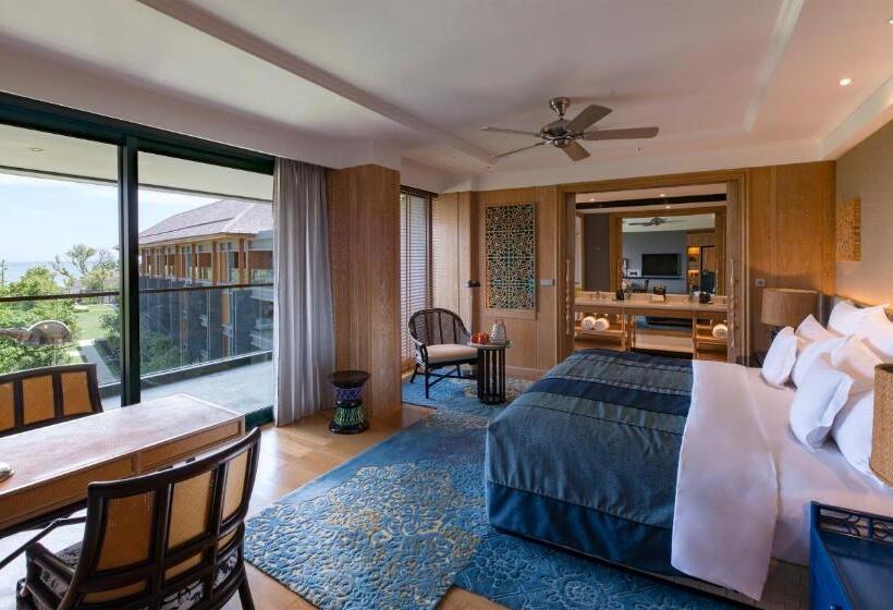 Люкс Боковой Вид на Море, Indigo Bali Seminyak Beach, An Ihg
