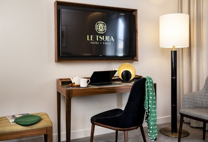اتاق لوکس, Le Tsuba