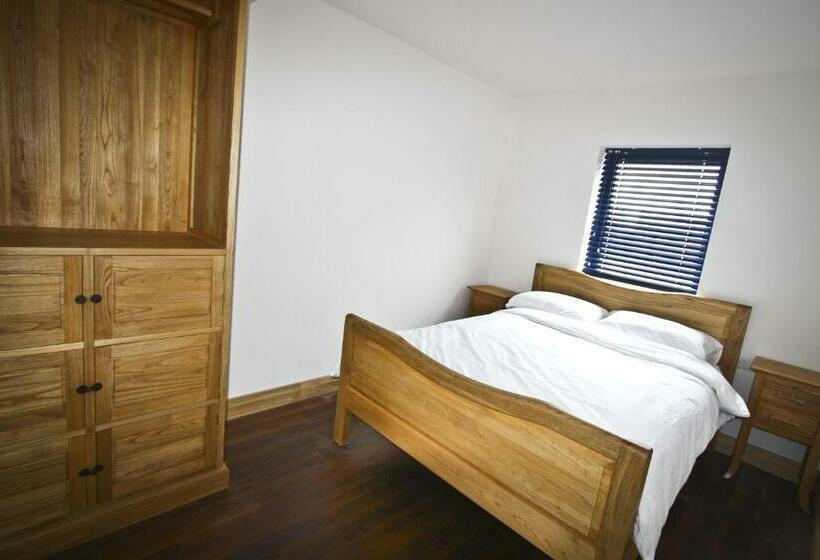 اتاق استاندارد, Yambi Guest House