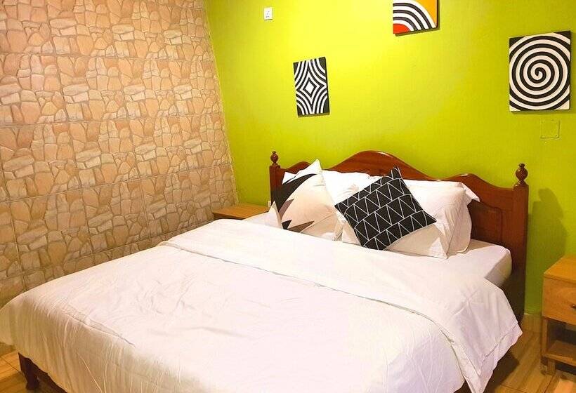 اتاق استاندارد سه نفره, Yambi Guest House