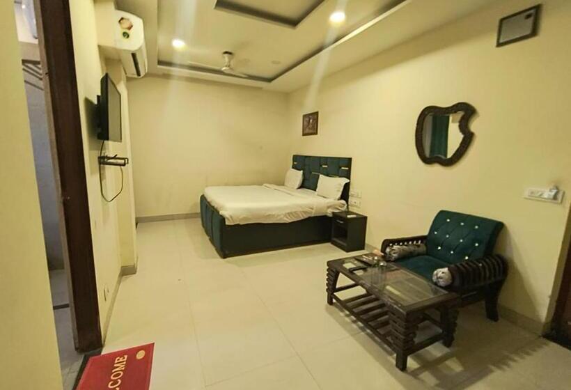 اتاق سوپریور, Fabhotel Shiv Rachna