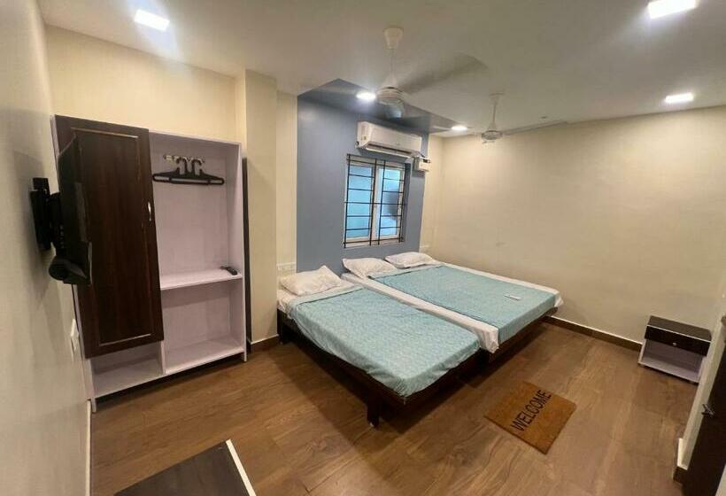 Quarto Triplo Comfort, David Residency
