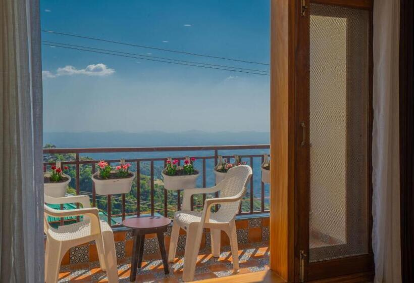 סוויטה עם מרפסת, Perfectstayz Mokshada Suites