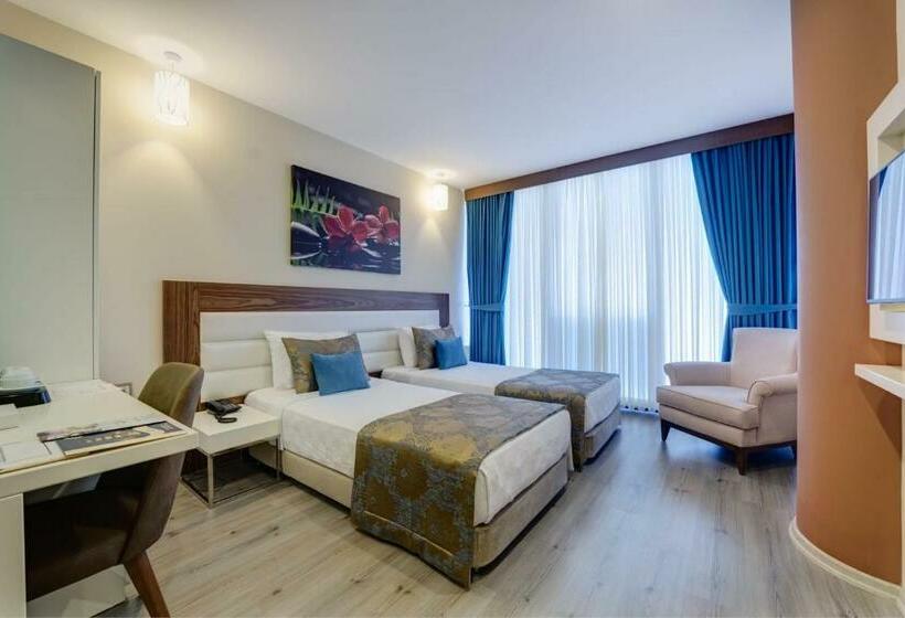 اتاق استاندارد, Forum Suite Otel