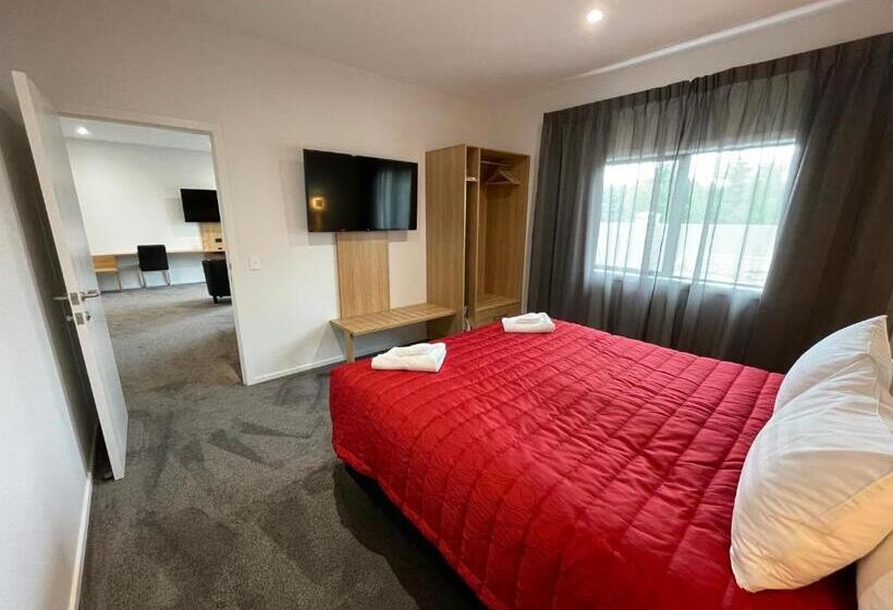 Апартаменты 1 Спальня, Sierra Motel And Apartments