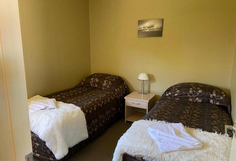 Апартаменты 2 Спальни, Sierra Motel And Apartments