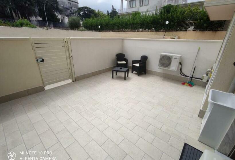 Студио Стандарт с Террасой, Giorgia House