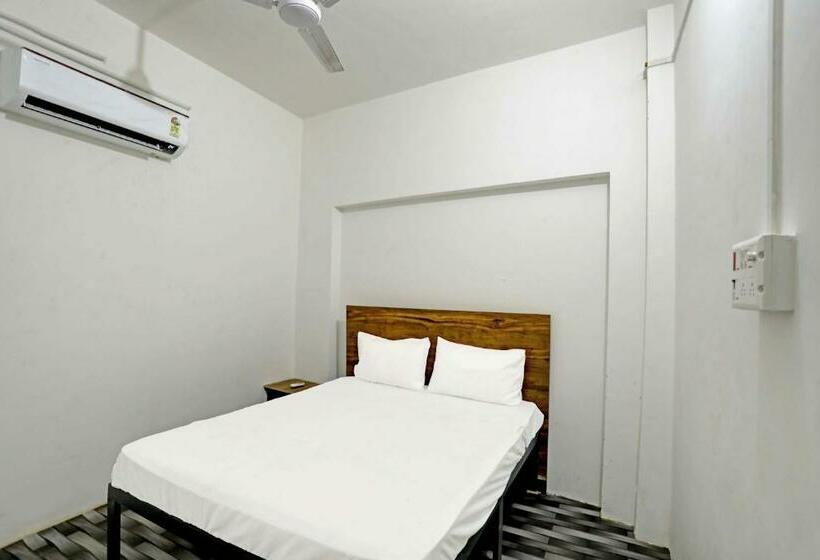 三人经典房间, Oyo Hotel Happy Inn
