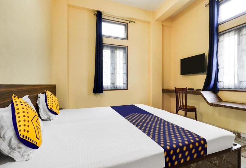 三人经典房间, Spot On 81234 Gb Guest House