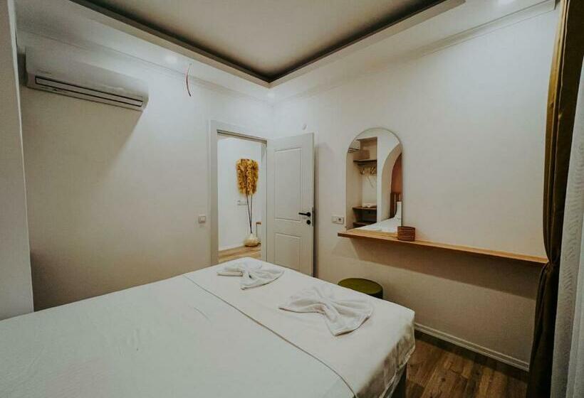 Люкс с Балконом, Marla Suite Otel