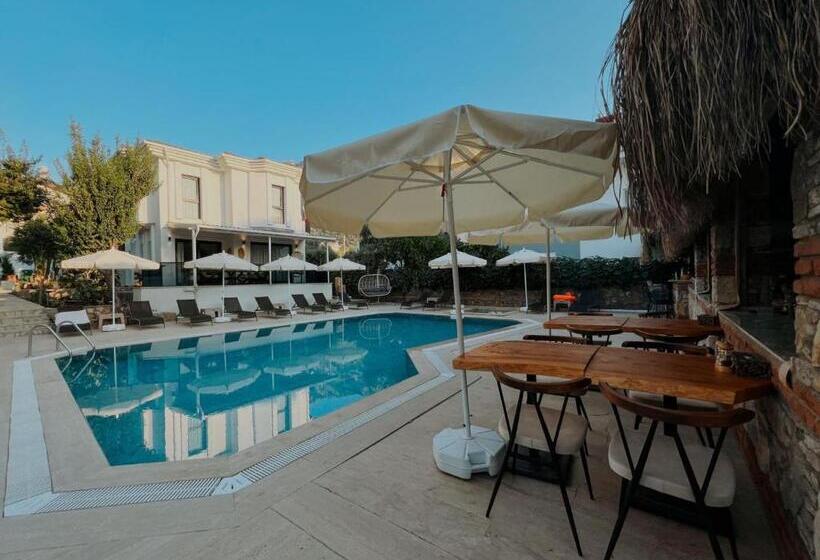 Люкс с Балконом, Marla Suite Otel