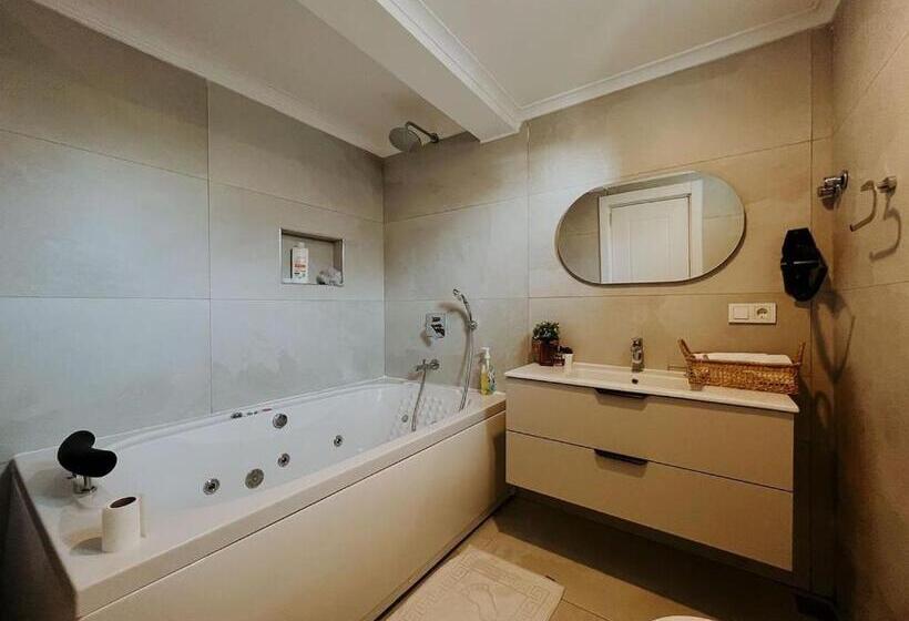Вилла 1 Спальня Вид на Сад, Marla Suite Otel
