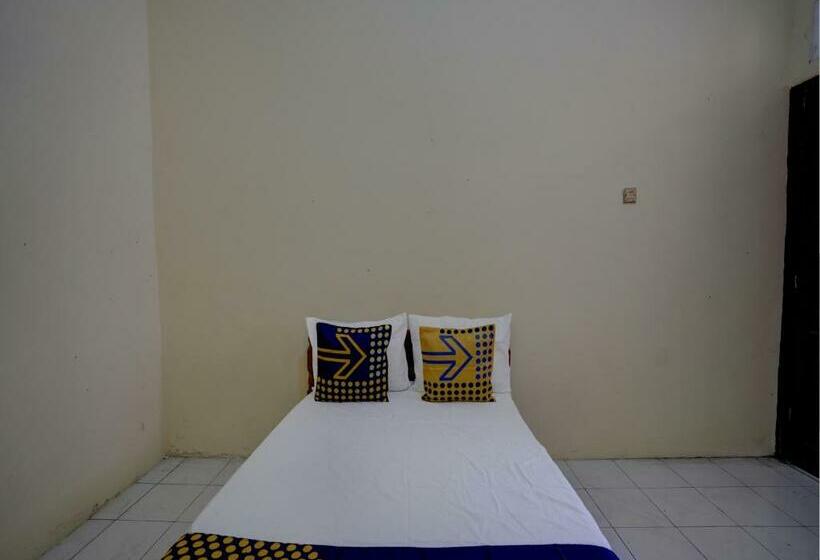 Номер Economy, Spot On 92902 Sunyoto Homestay Syariah