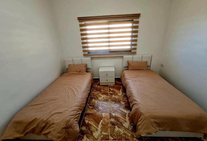 اتاق استاندارد با چشم‌انداز کوهستان, Petra Sunset Bed & Breakfast