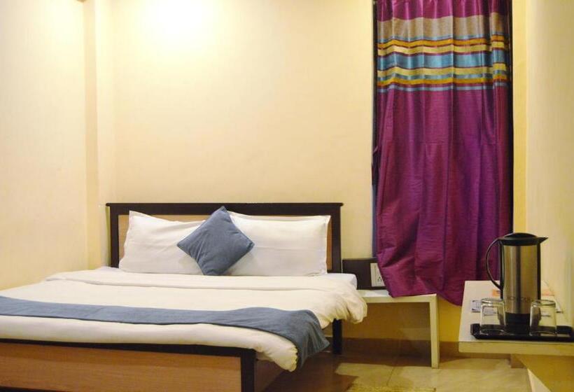 Номер Стандарт, The Jh Hotel Mountabu   200 Mtrs From Nakki Lake