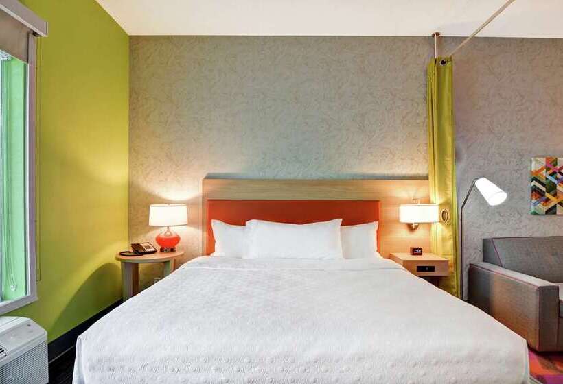 Standard Studio, Home2 Suites By Hilton Indianapolis Downtown