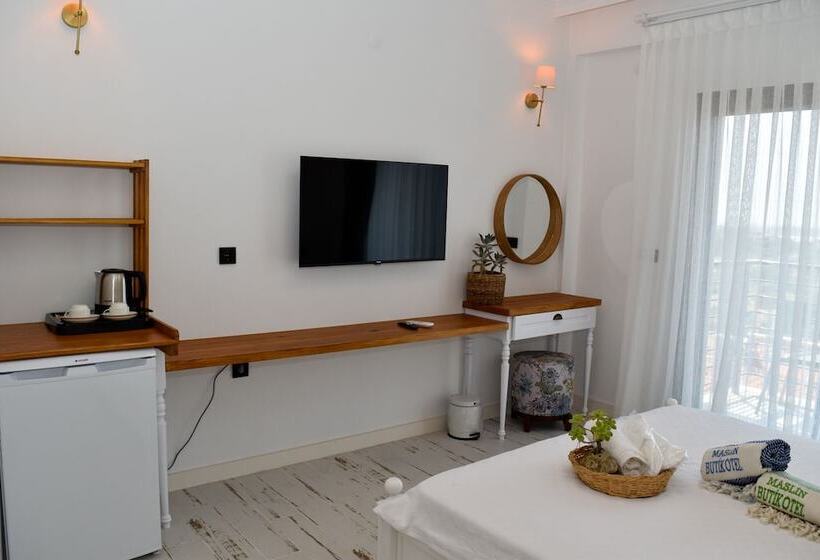 オーシャンビューデラックスルームバルコニー付き, Maslin Otel
