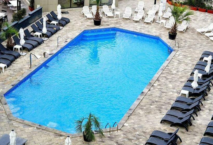 آپارتمان 1 خوابه با چشم‌انداز دریا, Apartamente Indigo By Alz