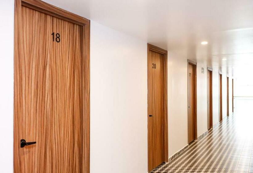 غرفة أساسية, Alambique Hotel Express