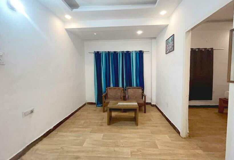 수피리어 트리플 룸, Goa Divine Candolim