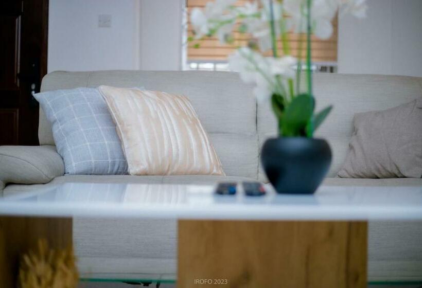 Apartamento 3 Dormitórios, Irofo City Apartments