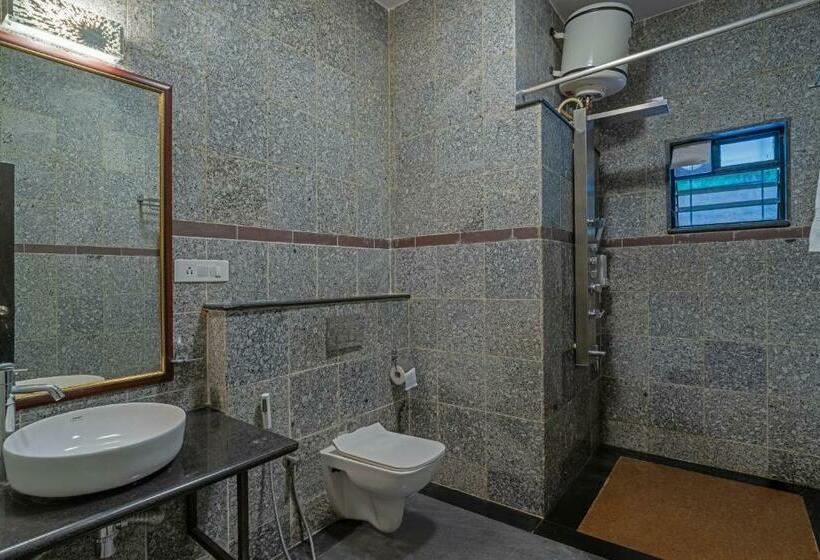 Студио Стандарт Кровать Кинг, The Venue By Seasons Suites @ Yelahanka