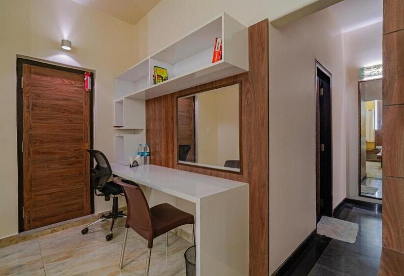 Вилла с 1 спальней и бассейном, The Venue By Seasons Suites @ Yelahanka