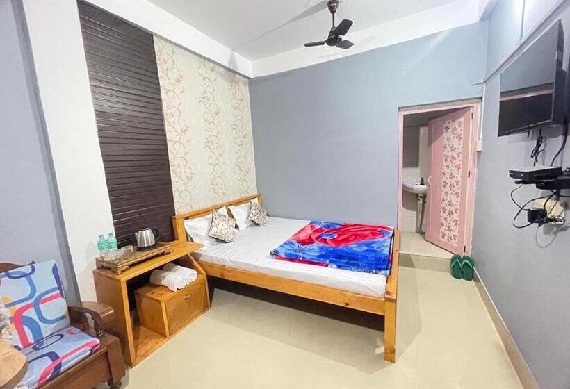 Номер Стандарт, Eight Lucky Homestay