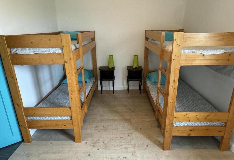 Трехместный Номер Базовый, Hôtel De L Aven