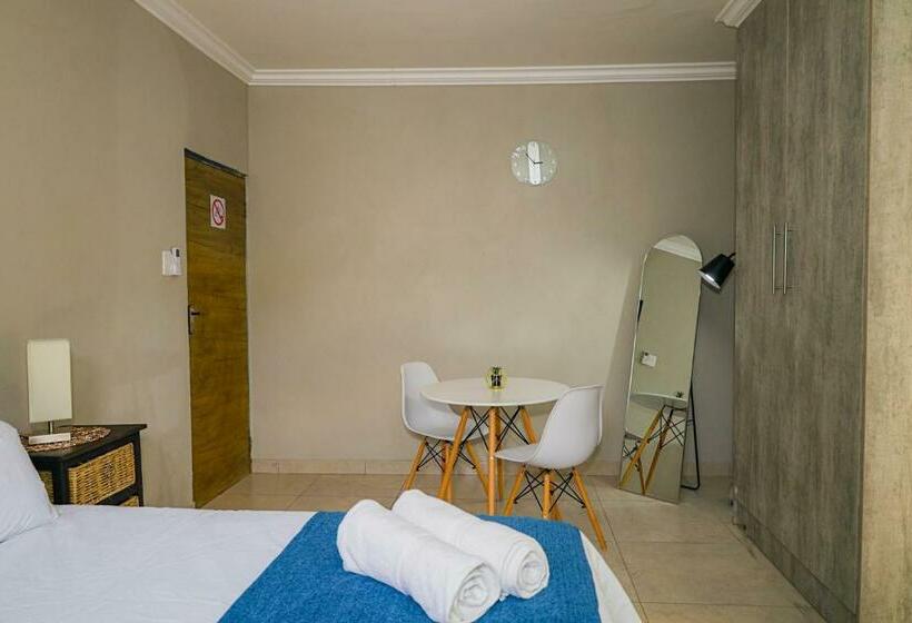 Номер Deluxe, Regorogile Guest House Spa And Conference