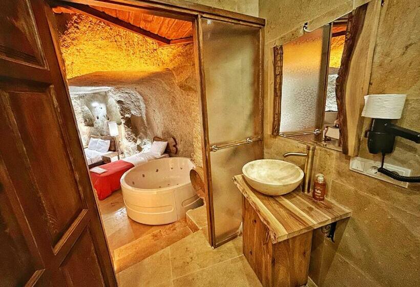 Трехместный Номер Deluxe, Asma Altı Cave