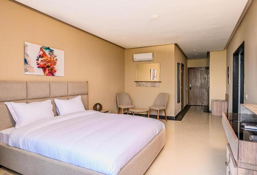 Полулюкс Вид на Море, Playa Del Pacha Suites