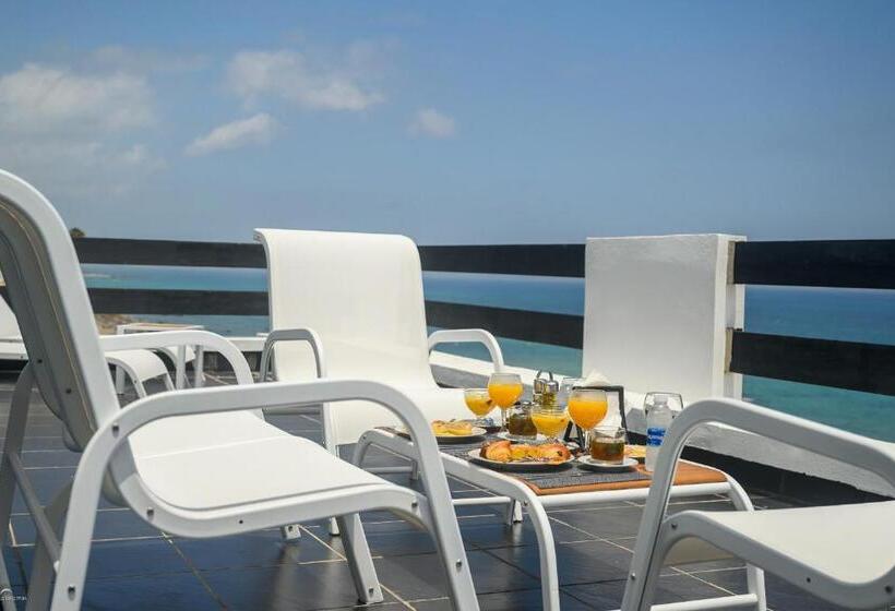 Полулюкс Вид на Море, Playa Del Pacha Suites