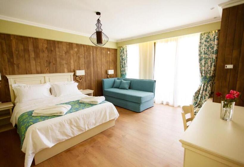 Номер Стандарт Трехместный, Irene's Resort