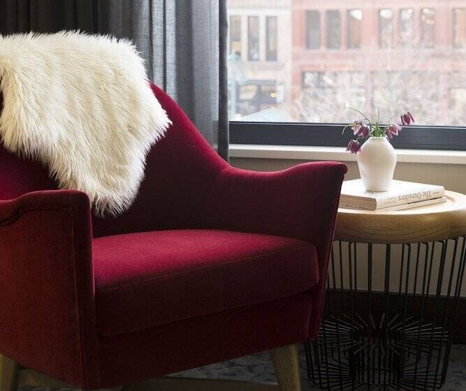 Люкс Адаптированный для Инвалидов, Kimpton Journeyman Hotel, An Ihg