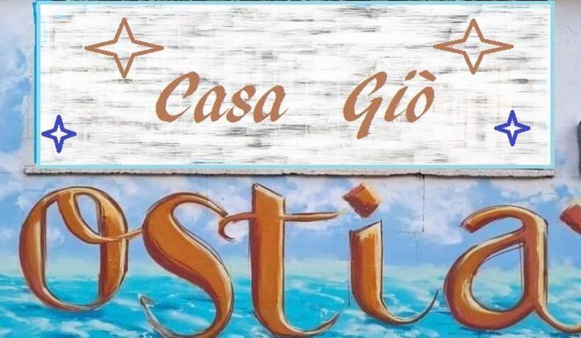 اتاق سه‌نفرۀ استاندارد با سرویس بهداشتی بیرون از اتاق, Casa Giò