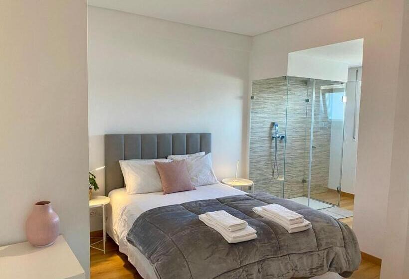 Номер Стандарт, Comfortable Bedrooms In Apartment With River View