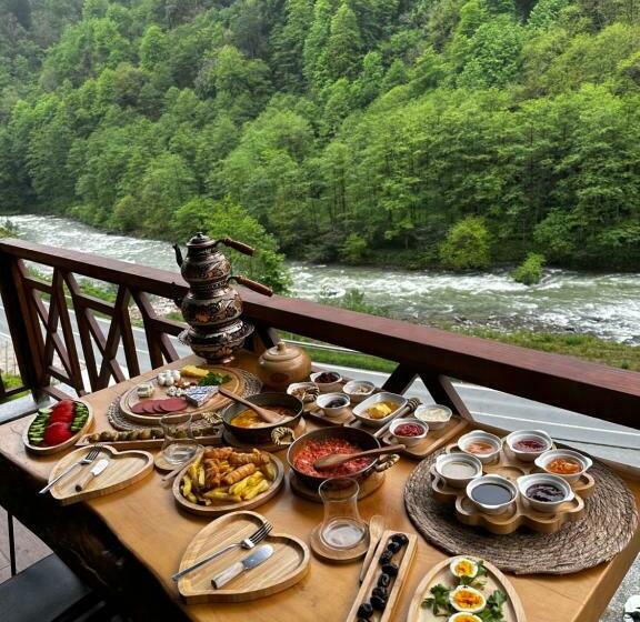 디럭스 스위트 킹 침대, Ria Süit Otel Bungalov