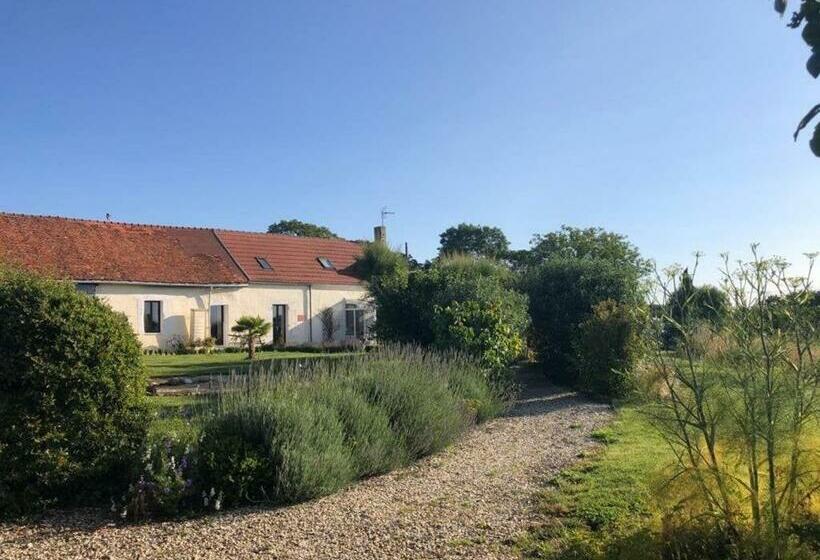 标准间, Guestroom Bouges Le Château, 1 Pièce, 2 Personnes   Fr 1 591 518