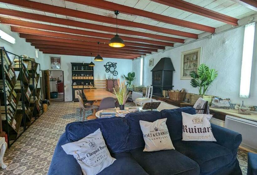 标准间, Guestroom Bouges Le Château, 1 Pièce, 2 Personnes   Fr 1 591 518