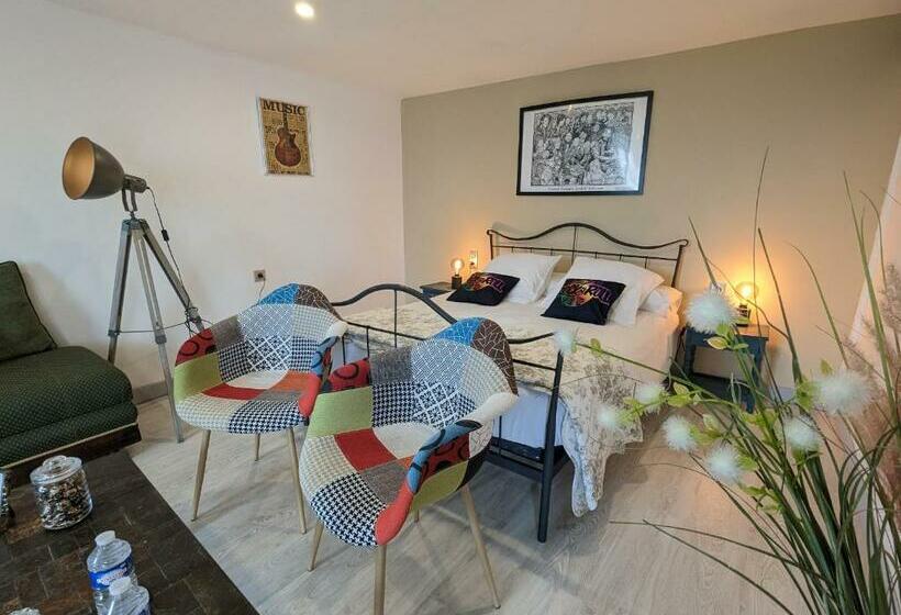 标准间, Guestroom Bouges Le Château, 1 Pièce, 2 Personnes   Fr 1 591 518